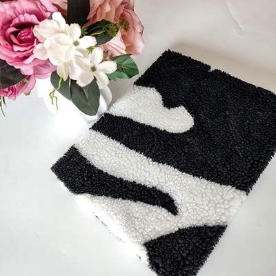 Polyester 650gsm 100% weiches Sherpa scheren Gewebe für das gefärbte Jacken-Handtaschen-Garn