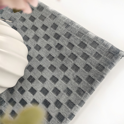 Normallack-Plaid bürstete Korea-Samt, den 250 G/M Polyester-Gewebe für Kleidung strickte
