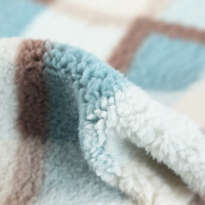 Winter-warme Mantel-Teppich-Bettwäsche grünes Sherpa-Gewebe 300gsm 150D