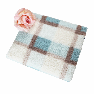 Winter-warme Mantel-Teppich-Bettwäsche grünes Sherpa-Gewebe 300gsm 150D